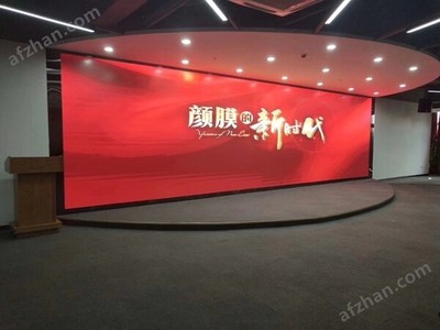P2.5 LED室內(nèi)屏 高清視界，室內(nèi)顯示的卓越之選